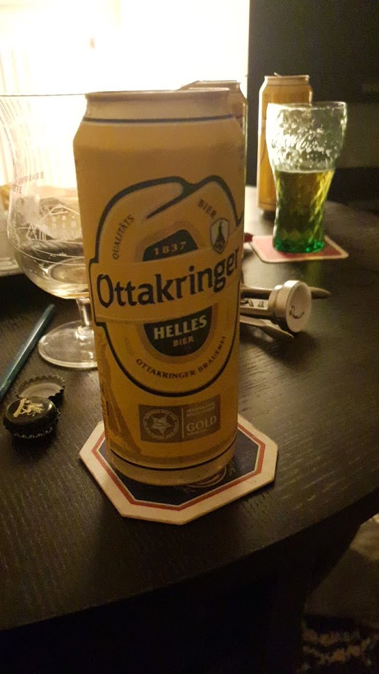 Lecker! Wer sagt, dass aus der Dose trinken nicht auch stilvoll passieren kann?